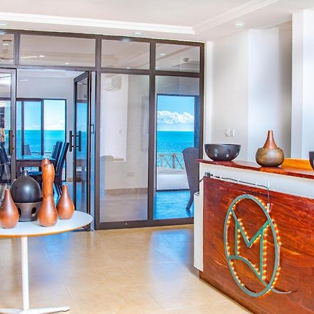 Majula Boutique Hotel Серекунда Экстерьер фото