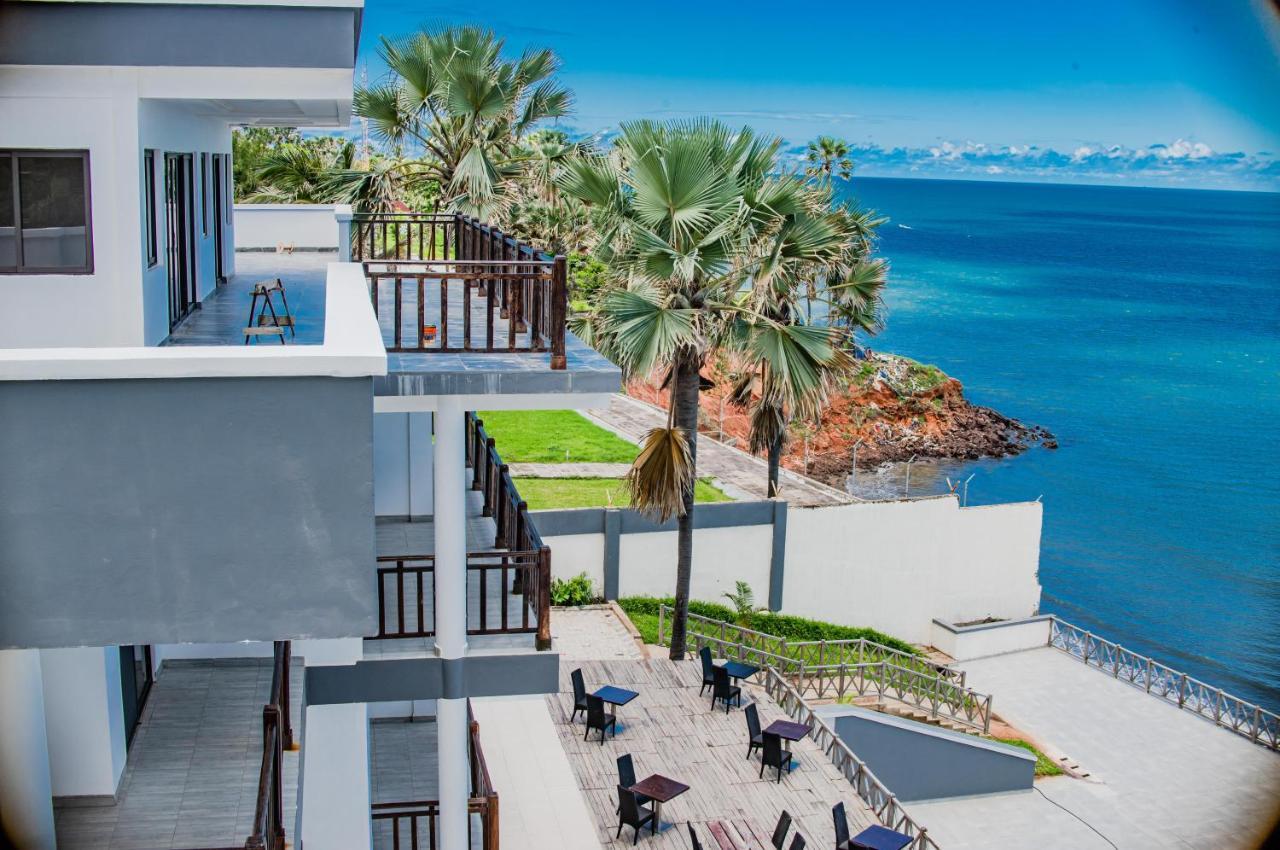 Majula Boutique Hotel Серекунда Экстерьер фото